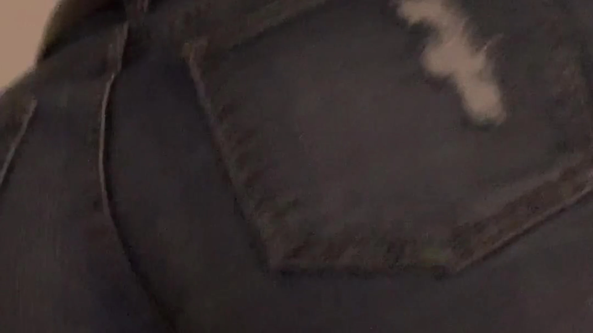 my huge ass almost rip my favorite jeans(kennacatx)