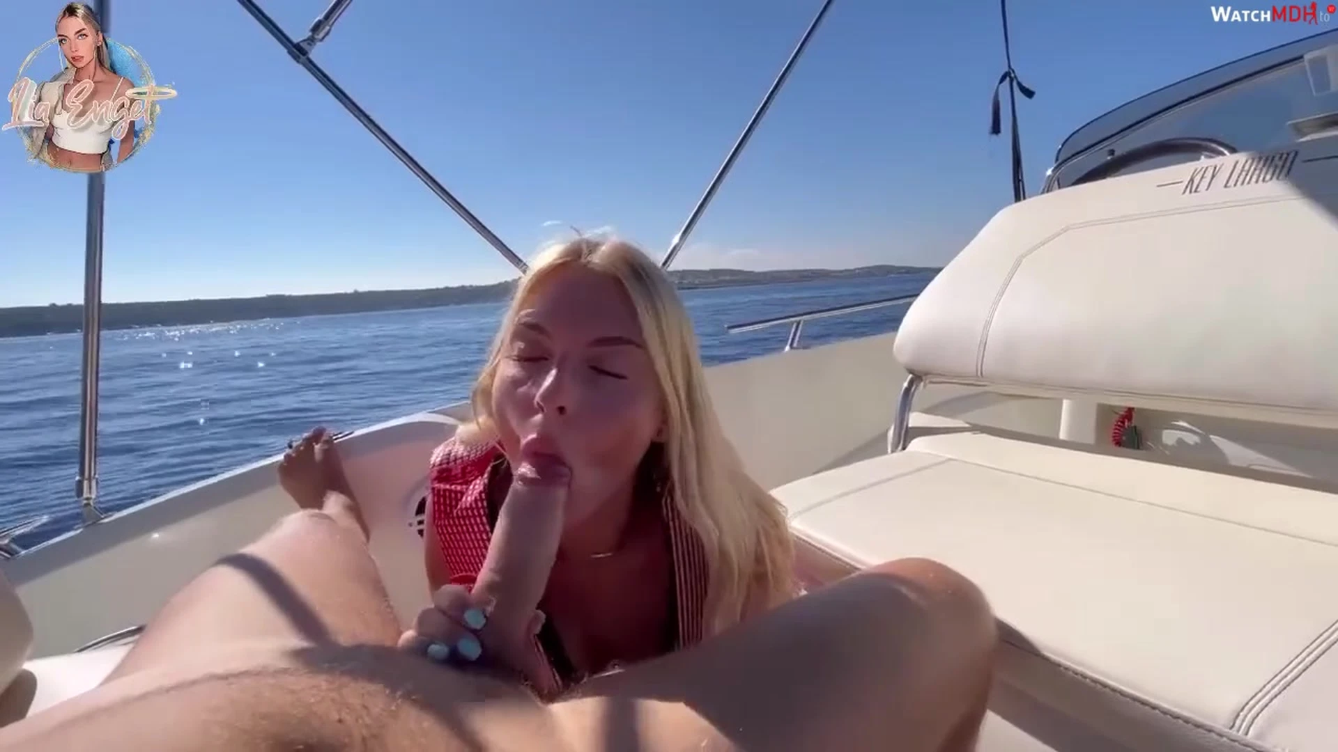 i sucked and fucked hard on the boat – Lia Enge onlyfans leak