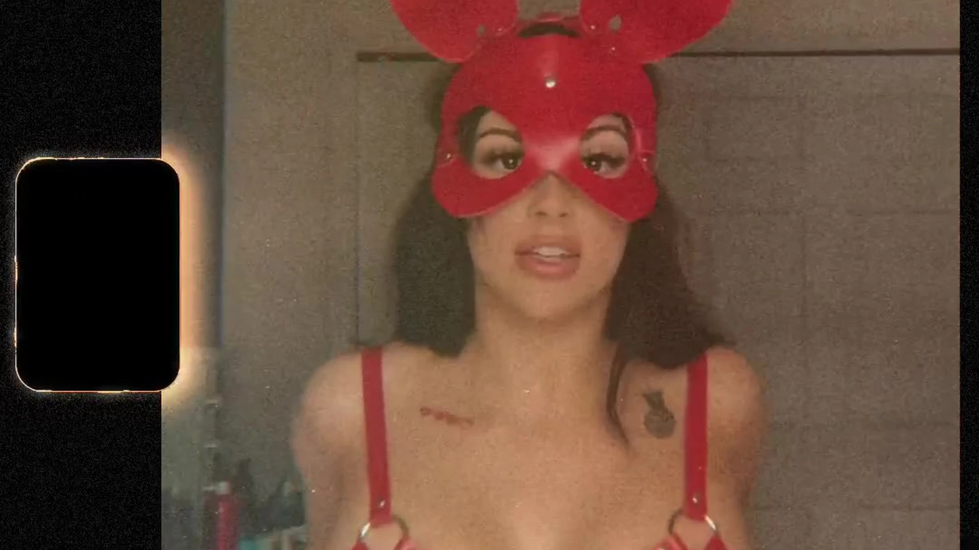 kennacatx cosplay as playboys bunny