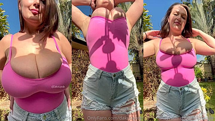 Dakota Jade shows her amazing body in public
