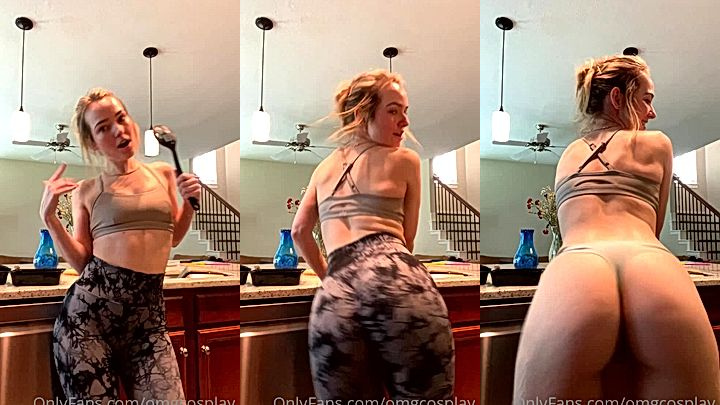 sexy american model OMGCosplay gets freaky in the kitchen, this is the type of song you fuck to