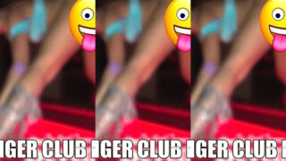 hot chick shows off her amazing butt and pussy to her onlyfans subscribers