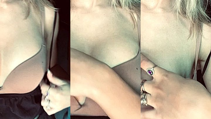 nattyprincessx touches her boobs to tease her subscribers