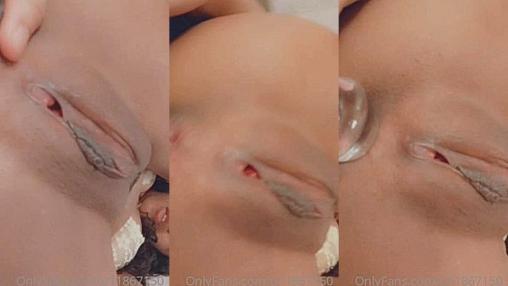 pretty ebony model stroking her anal(Amari Gold)