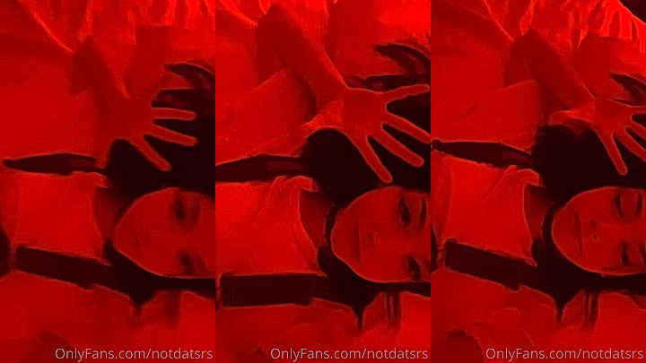 leaked teasing video of onlyfans model (Notdatsrs)