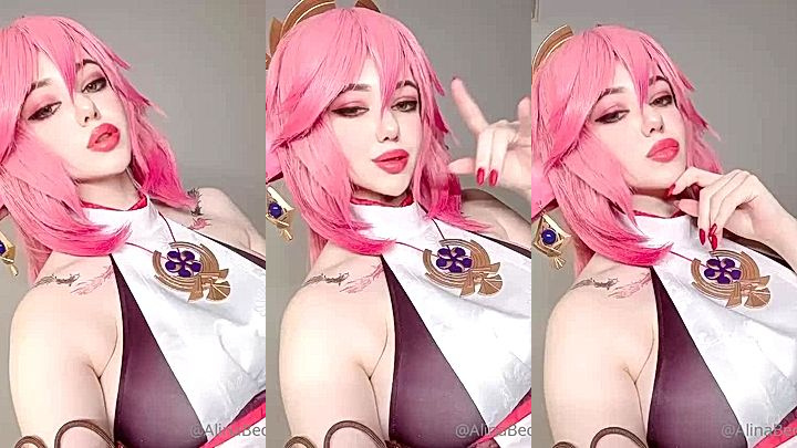 big ass model dresses cosplay most of the times….she is the sexiest bitch alive(Alina Becker)