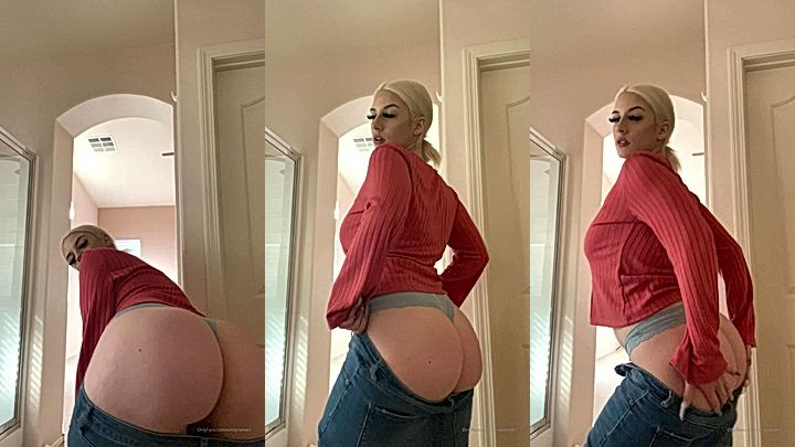 sexy Pawgemily undress while shaking her big ass