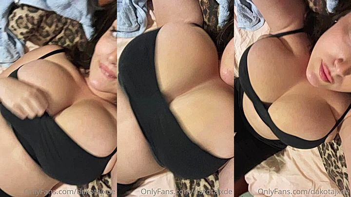 sexy onlyfans model dakota jade jiggle her big tits