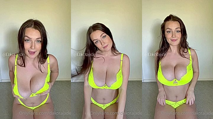 Dakota Jade jugles her huge tits