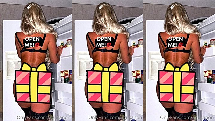 Agusanon shows her amazing ass to her onlyfans subscribers censored