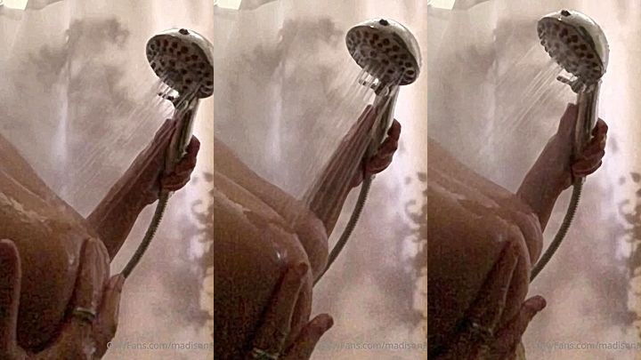 hot chick shows off her amazing body in the shower Madison Ginley nude leak