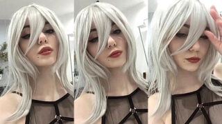 onlyfans model Alina Becker got a new hair colour