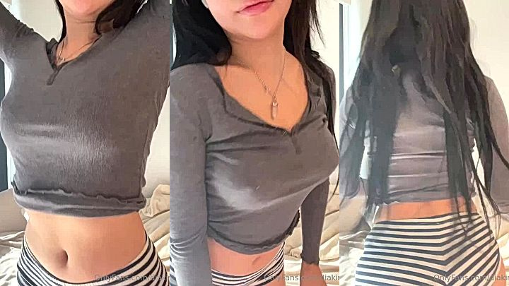 Diakimeko shows off her small tits and big ass