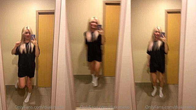 Sexy onlyfans model Diakimeko dancing in an oversized tshirt