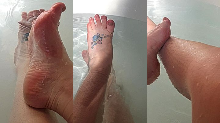 onlyfans model Chloxxhill teasing