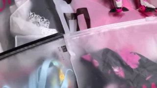 watch me work…(sarah roomie)