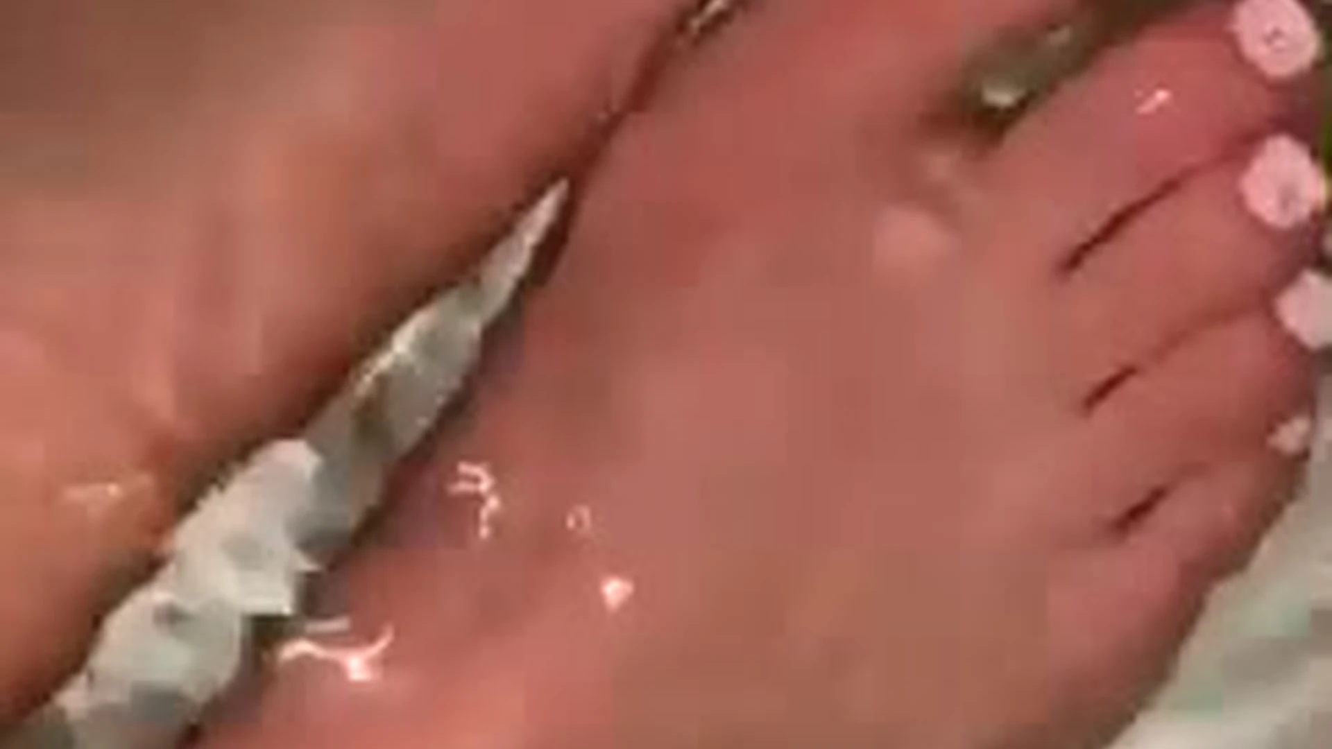 Janeestar shows off her amazing feets