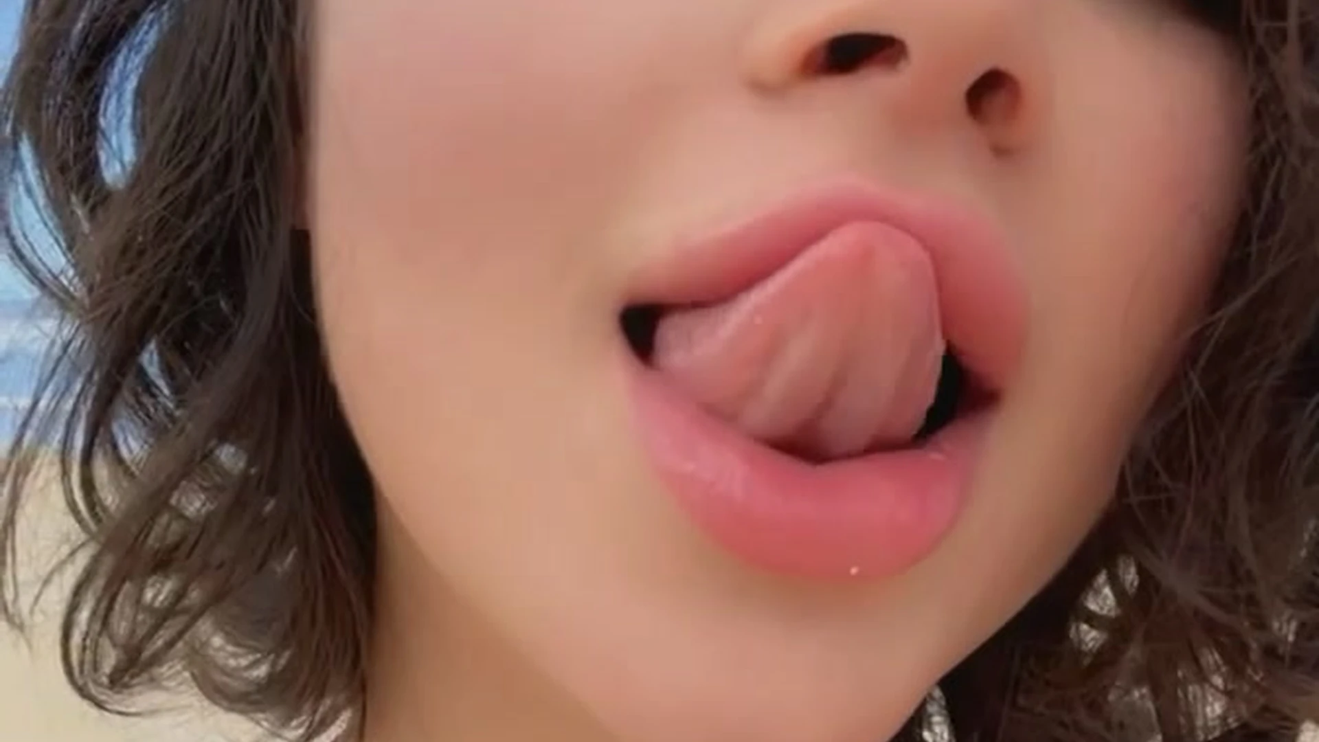 big boobs, bigger moans – LupuWellness nude leak