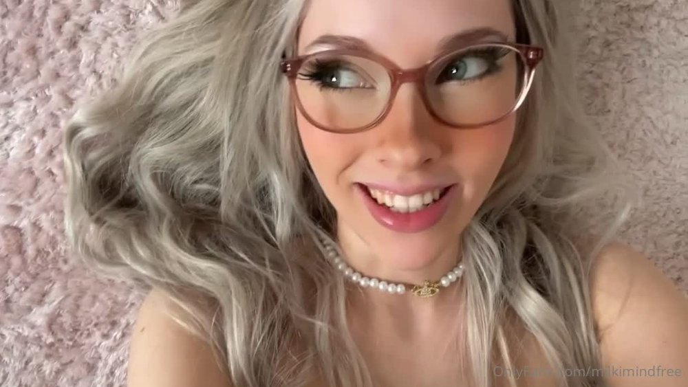 Milkimind sexy blonde onlyfans