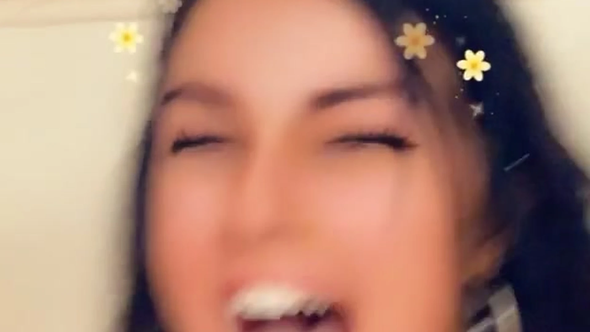 kenna and her bitch friend getting drunk