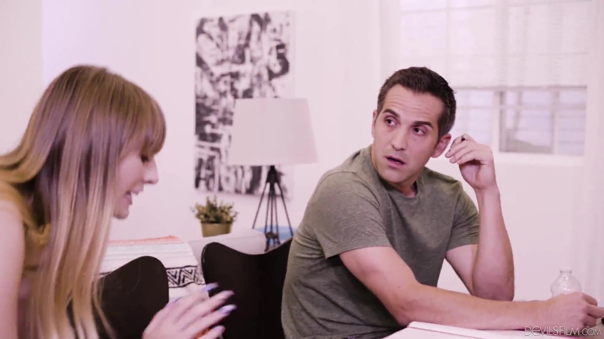 bratty girl got fucked by step-bro (Angel Youngs)