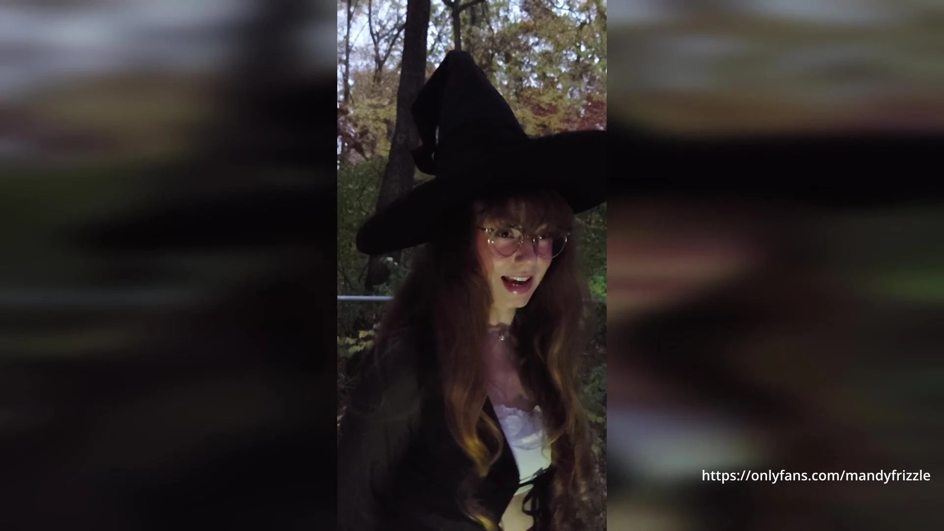 leaked video of mandyfrizzle going to her party dressed up as a witch