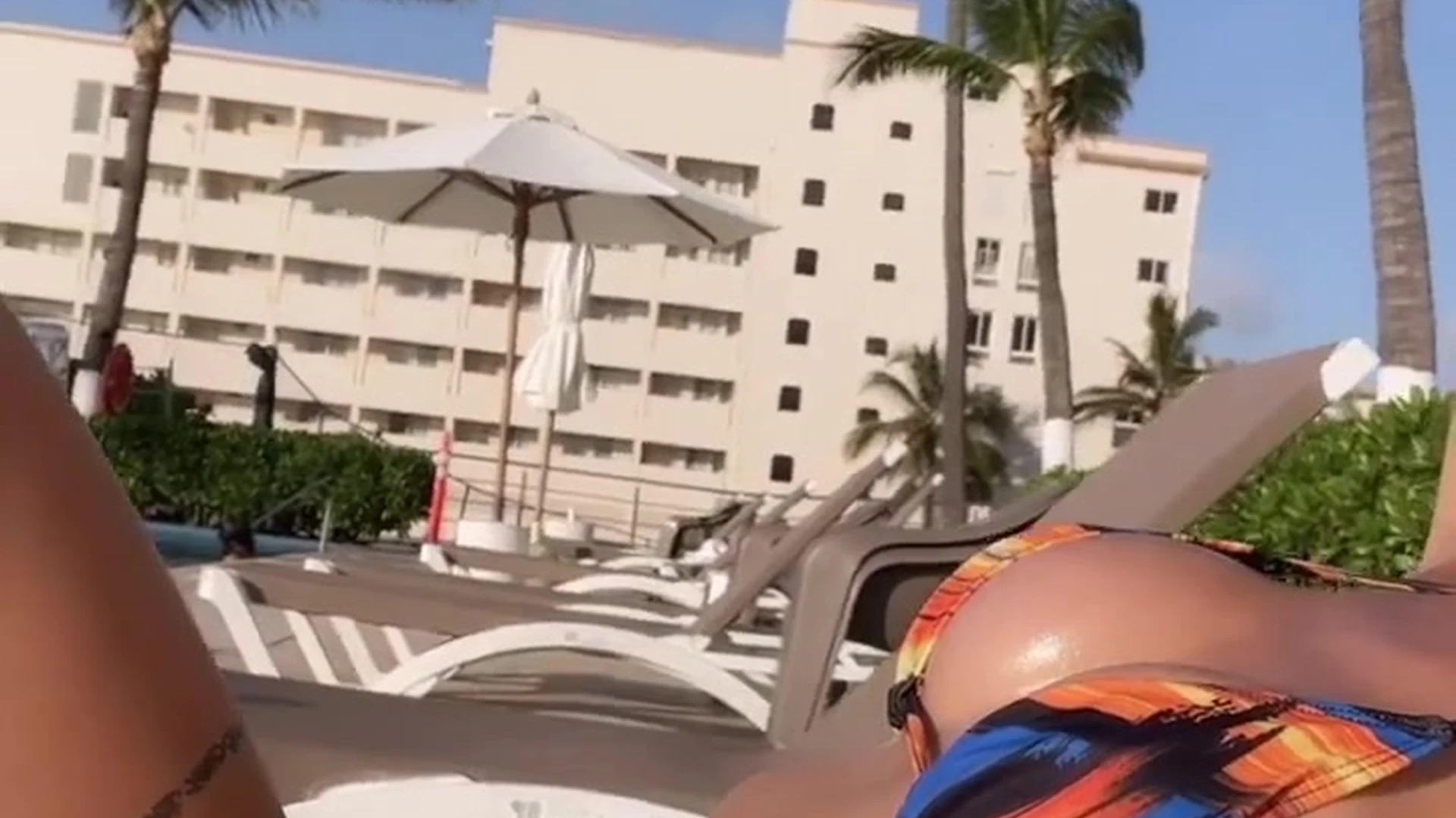 watch my tits glow just by the pool – Melanie Pavola