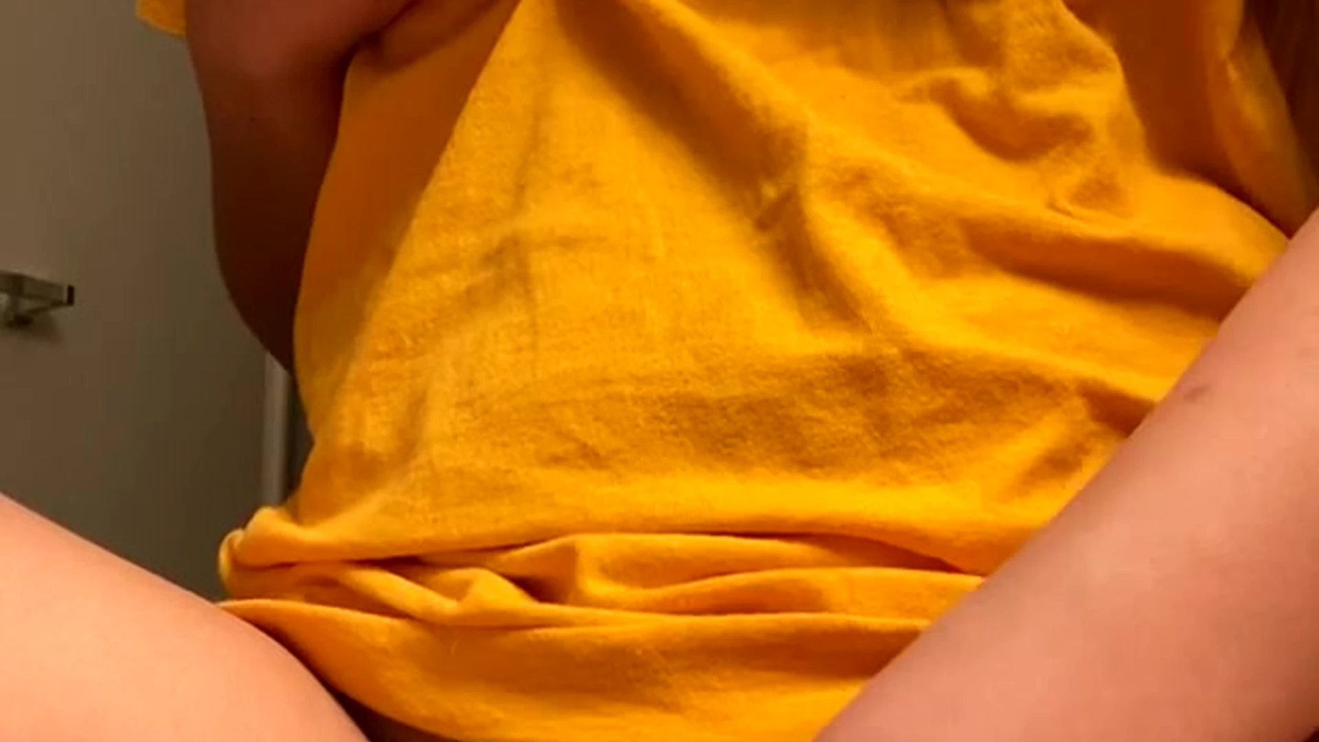 Sexy Asian hoeMvngokitty masturbates really hard solo