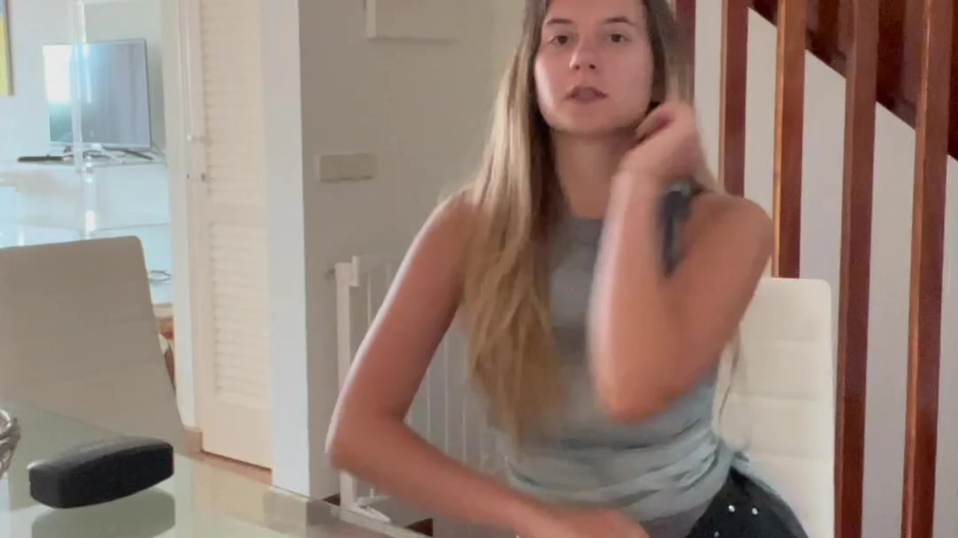 undressing video of slutty bitch laura sommaruga